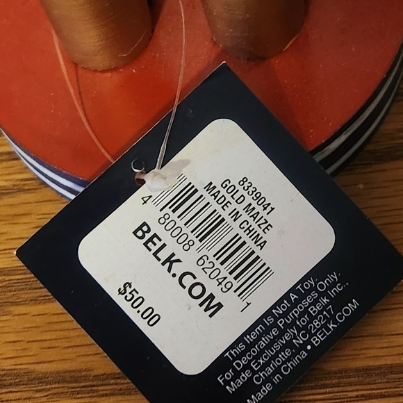 Crown & Ivy Gold Maize Nutcrackers NWT Decorative Item - Picture 2 of 5